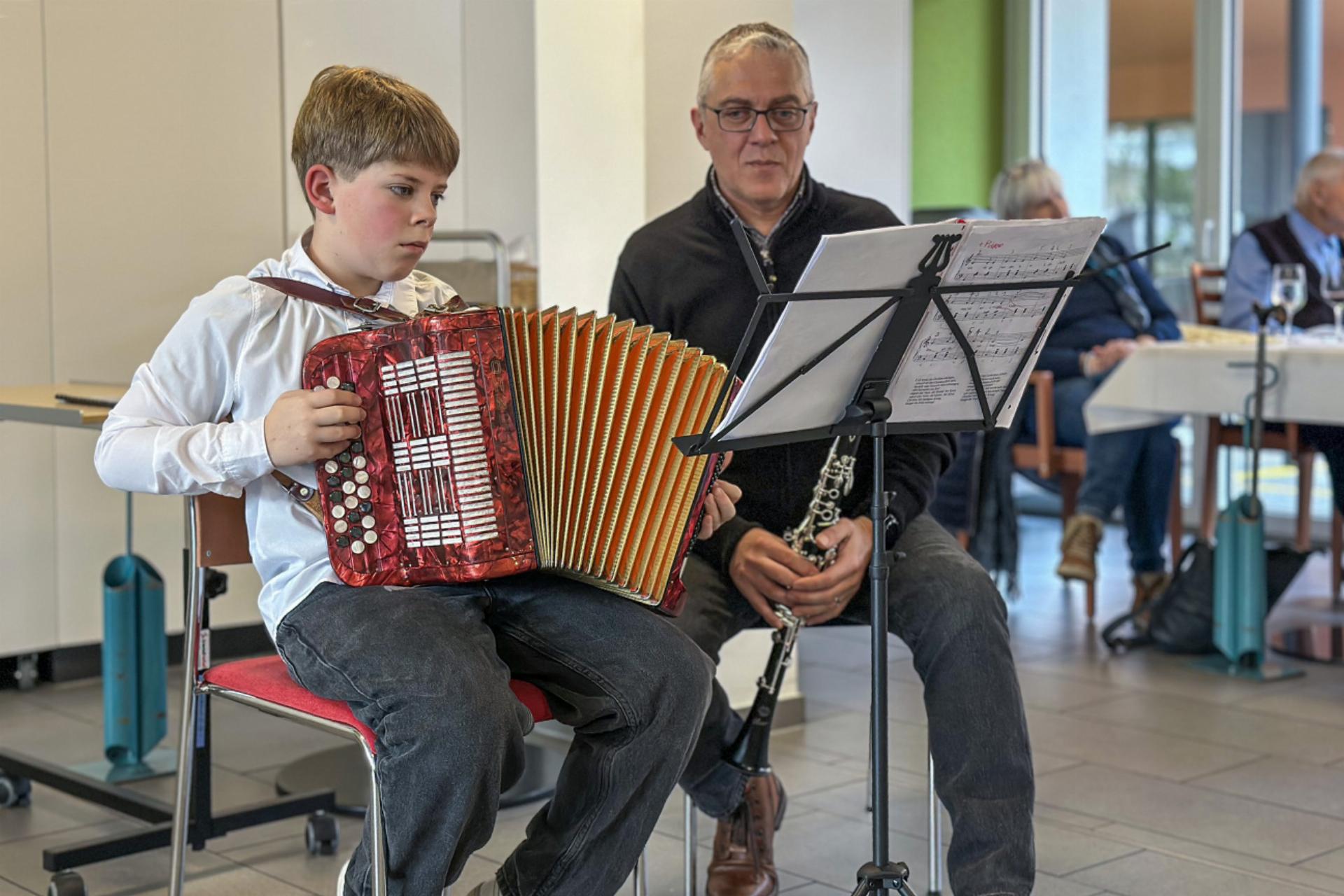 Wenn das ganze Haus Weihnachten feiert - Das Bild wird blockiert. – Möglicherweise durch einen aktiven Adblocker.