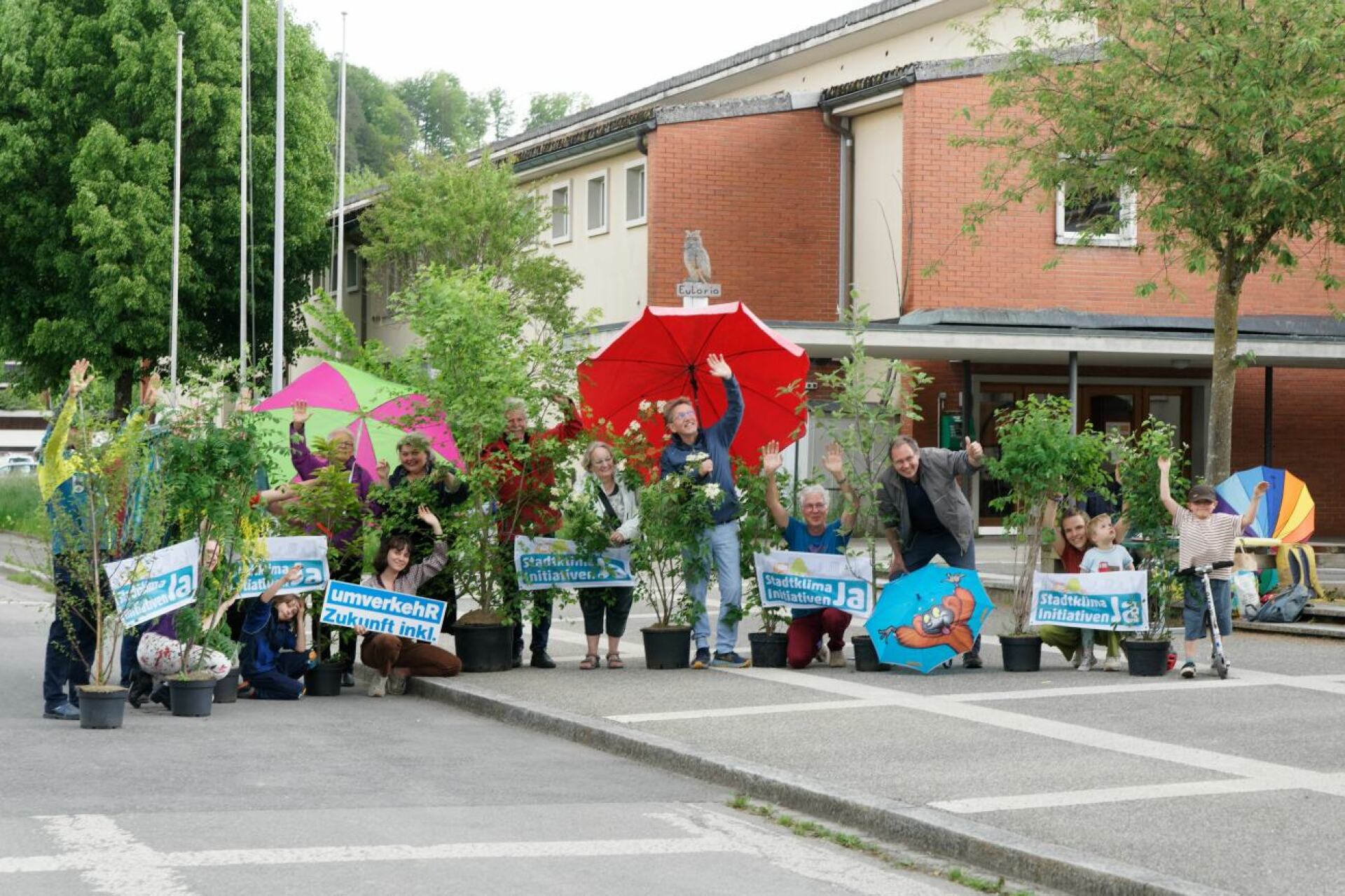 Erfolgreiche Burgdorfer Stadtklimainitiative - Das Bild wird blockiert. – Möglicherweise durch einen aktiven Adblocker.