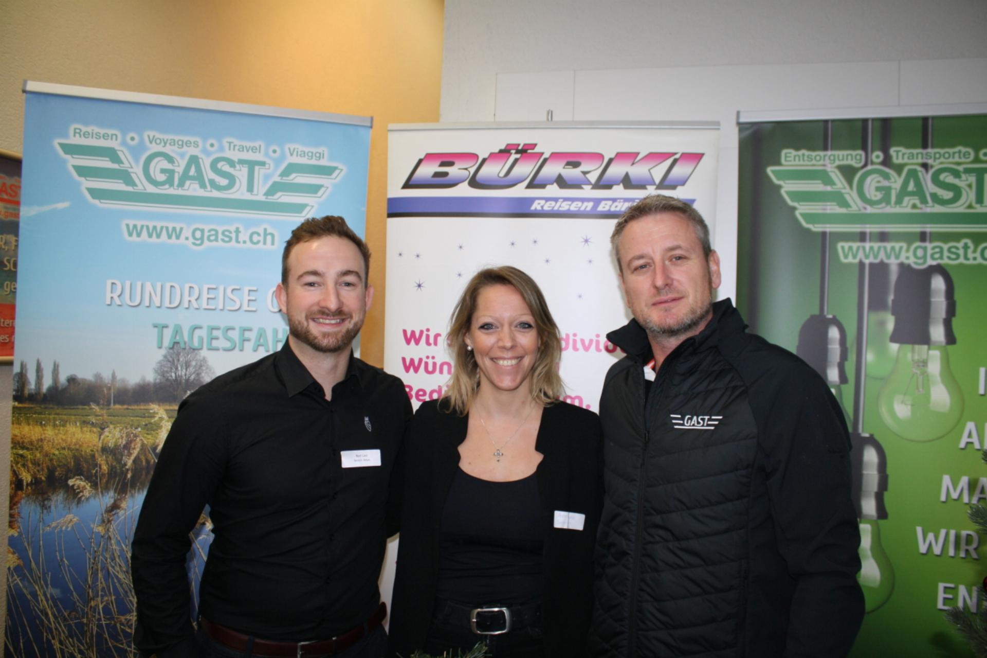 Erfolgreiche Firmenmesse – die Leute kamen in Scharen - Das Bild wird blockiert. – Möglicherweise durch einen aktiven Adblocker.