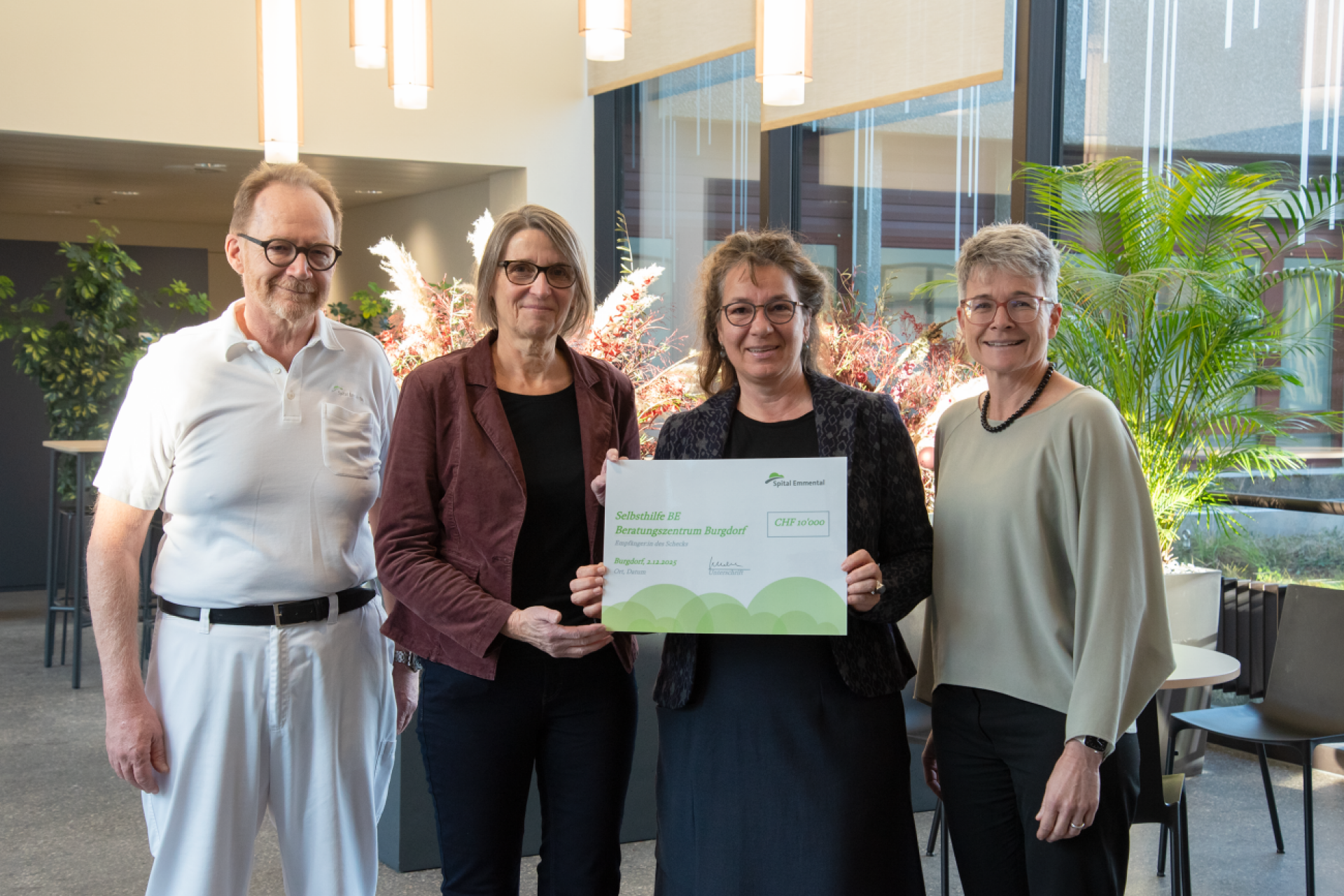 Spende statt Weihnachtsgeschenke – nachhaltige Form der Wertschätzung - Das Bild wird blockiert. – Möglicherweise durch einen aktiven Adblocker.