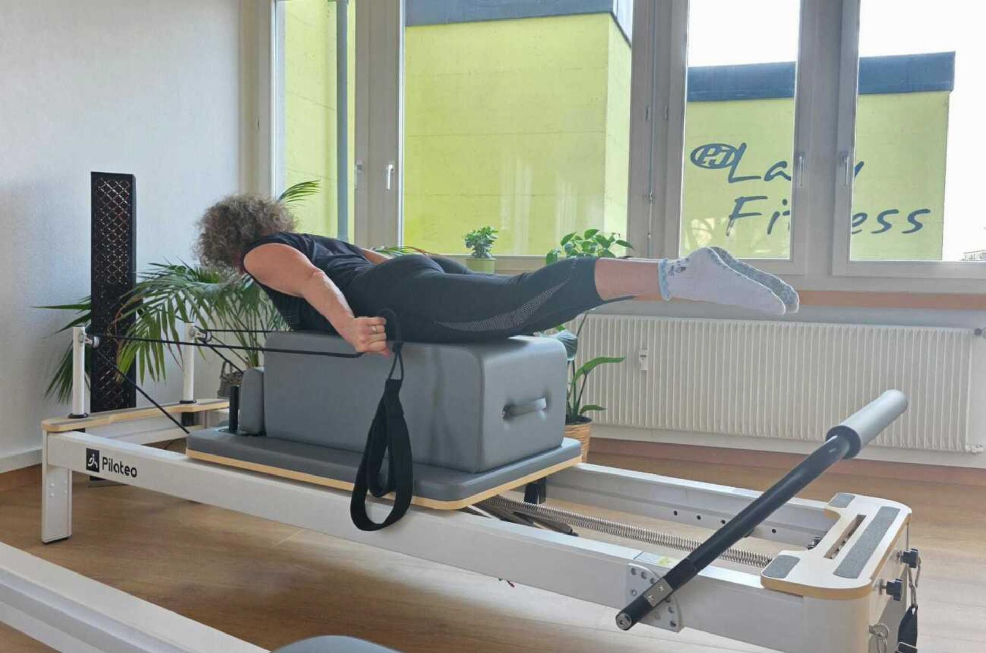Neues Reformer-Pilates-Training im Lady Fitness Burgdorf - Das Bild wird blockiert. – Möglicherweise durch einen aktiven Adblocker.