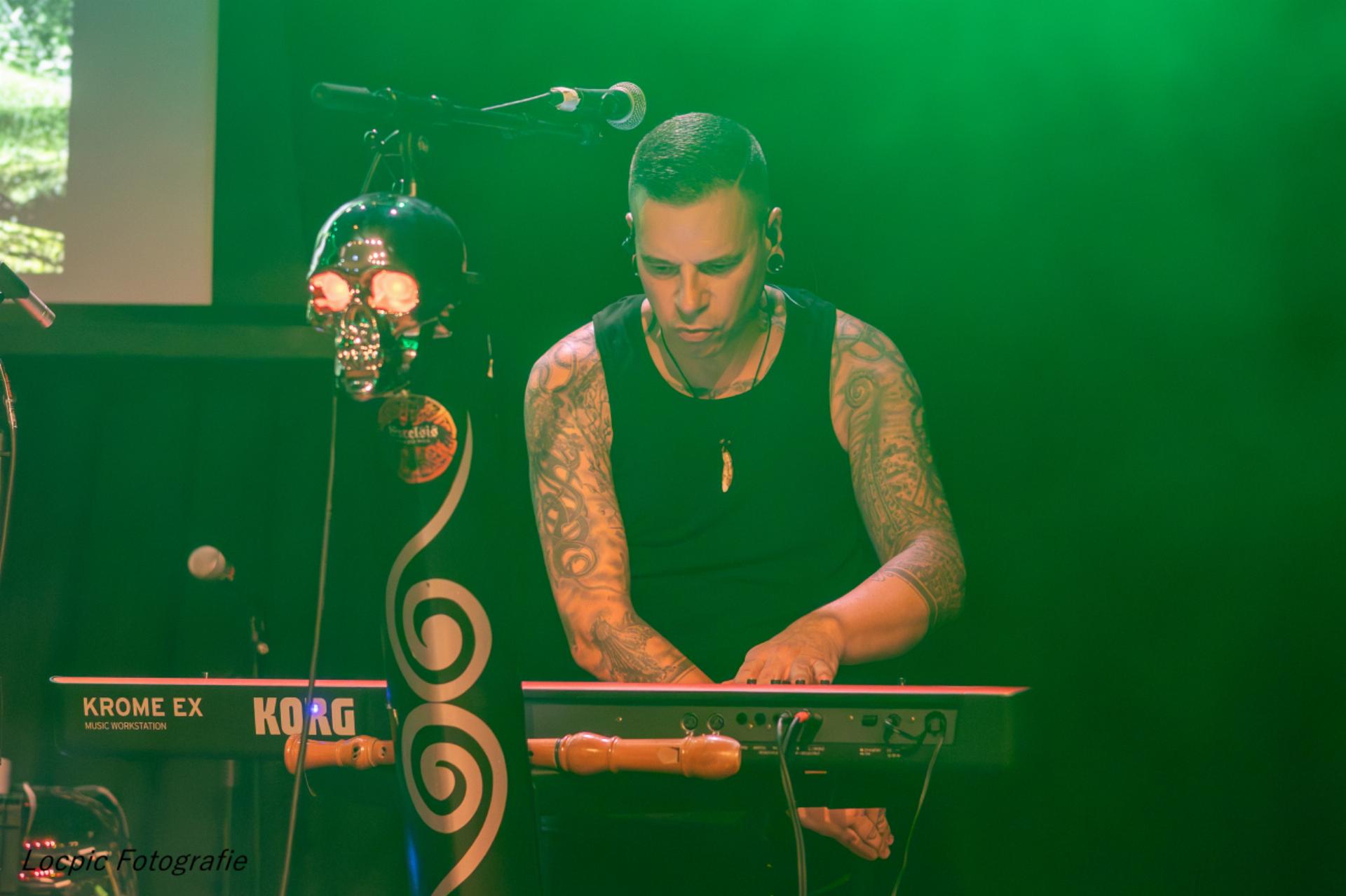 «Es isch egau, wi du derhärchunsch u wär du bisch» - Das Bild wird blockiert. – Möglicherweise durch einen aktiven Adblocker.