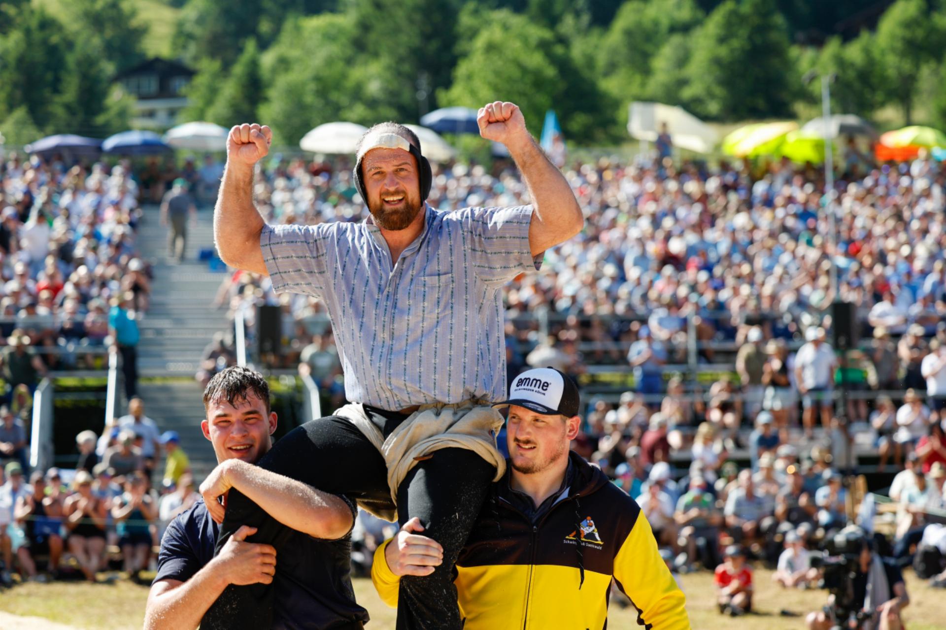 Aeschbacher bodigt Moser im Schlussgang und gewinnt am Schwarzsee
