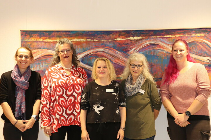 Von links: Claudia Sommer, Katharina Frischknecht, Chantal Strauss, Silvia Hirsig und Kim Gasser. Von links: Claudia Sommer, Katharina Frischknecht, Chantal Strauss, Silvia Hirsig und Kim Gasser.