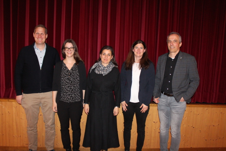 Von links: Andreas Wyss, Yvonne Hartmann, Flavia Wasserfallen, Nadja Umbricht Pieren und Franco Digirolamo. 