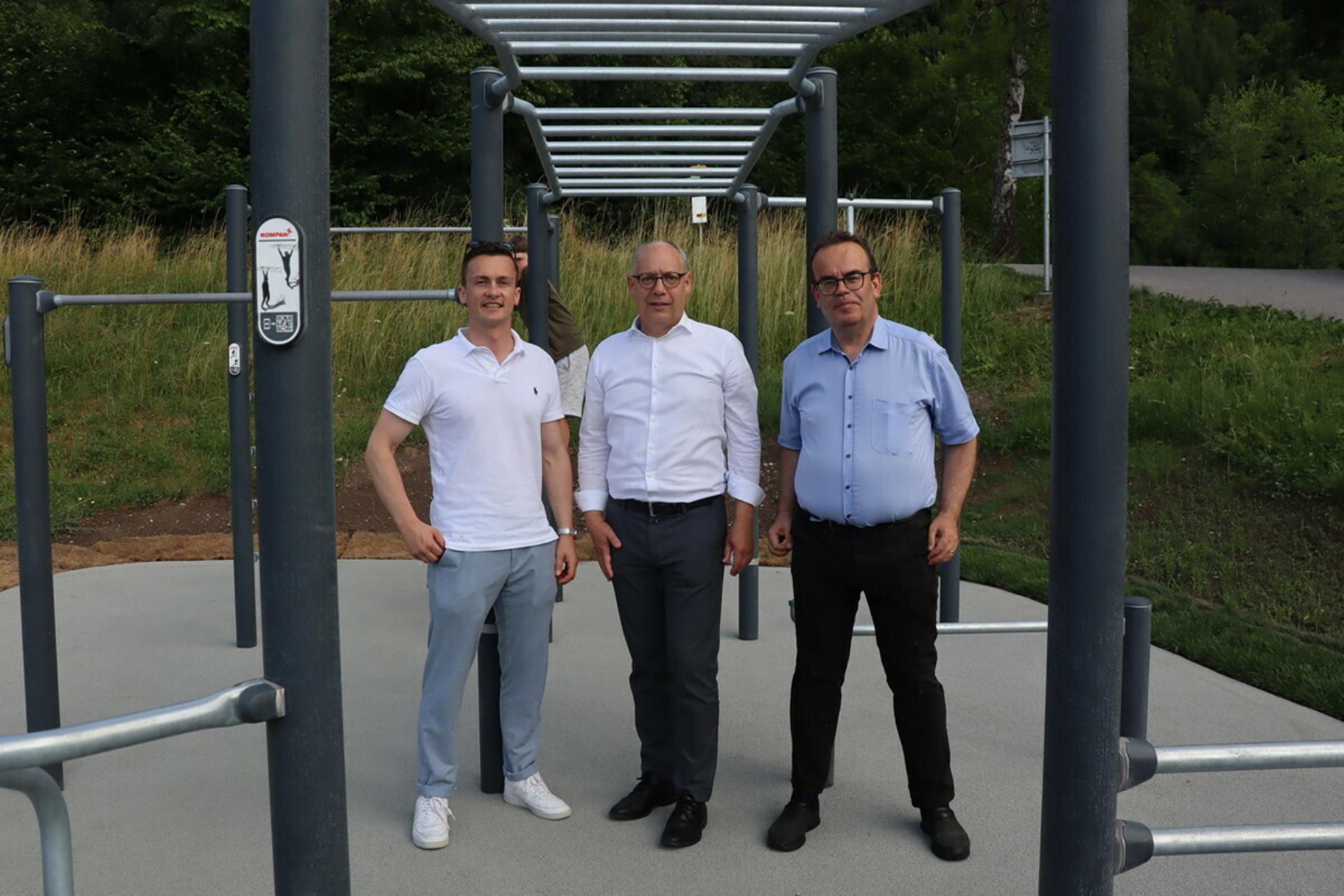 Mobiliar Outdoor Fitnesspark – neu in Burgdorf - Das Bild wird blockiert. – Möglicherweise durch einen aktiven Adblocker.