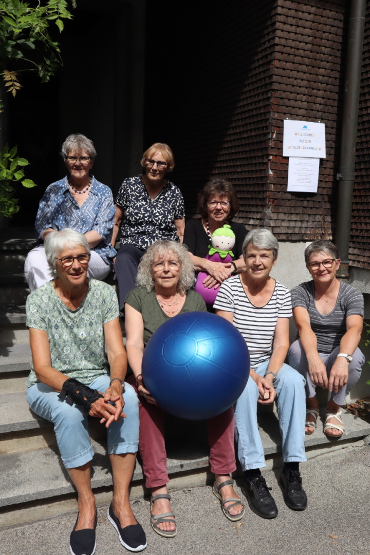 Die Helferinnen vom Gemeinnützigen Frauenverein Burgdorf. Die Helferinnen vom Gemeinnützigen Frauenverein Burgdorf.