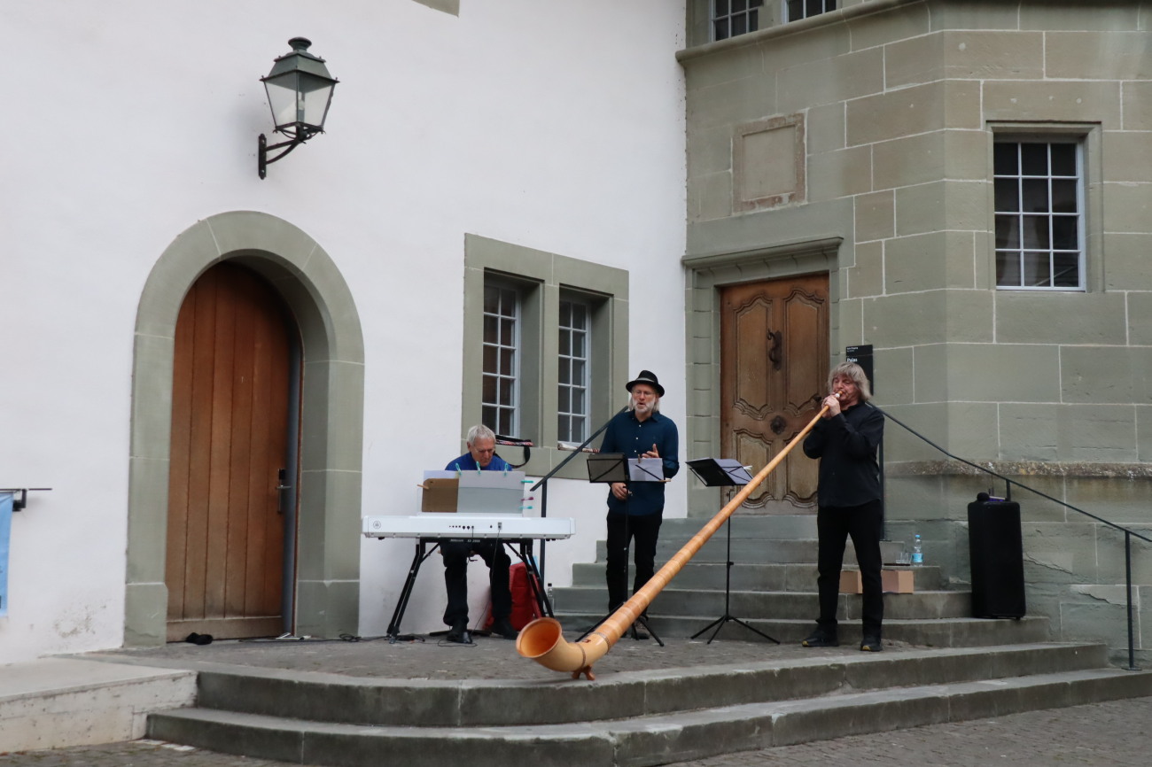 Von links: John Wolf Brennan, Marcello Wick und Arkady Shilkloper. Von links: John Wolf Brennan, Marcello Wick und Arkady Shilkloper.
