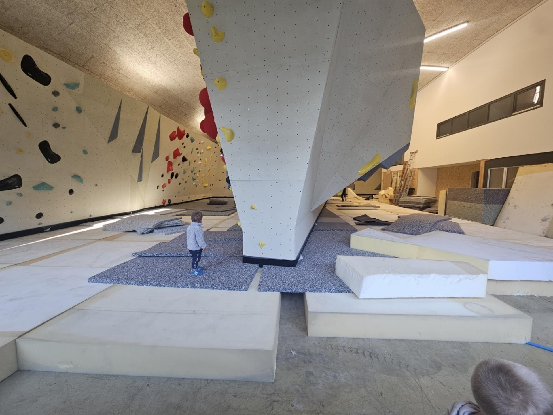 In Burgdorf eröffnet die BoulderBurg - Das Bild wird blockiert. – Möglicherweise durch einen aktiven Adblocker.