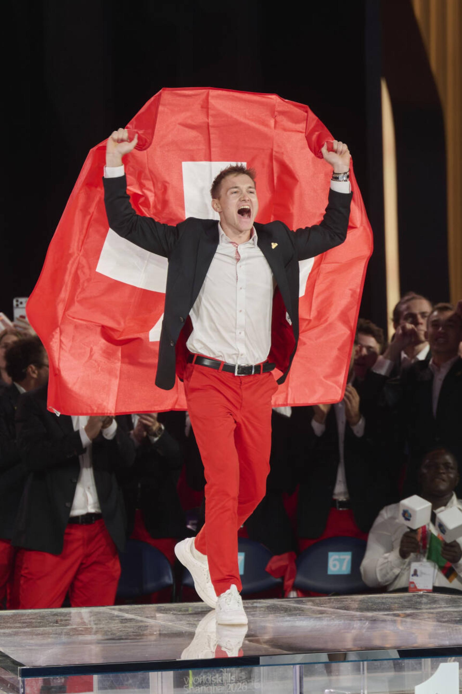 Matthias Steiner holt Gold an den WorldSkills 2026 - Das Bild wird blockiert. – Möglicherweise durch einen aktiven Adblocker.