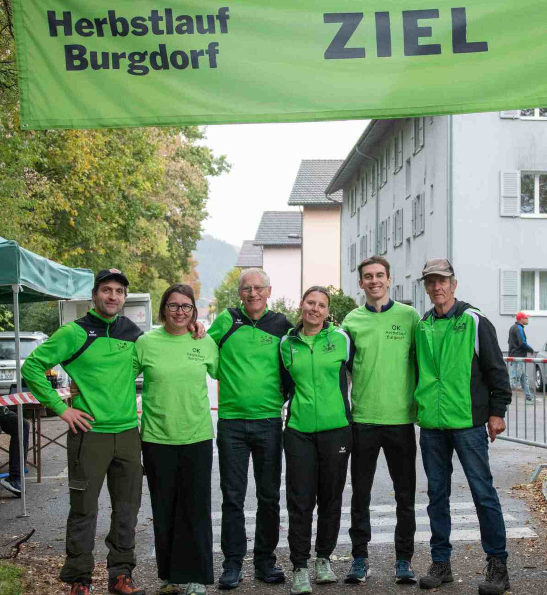 Sportlicher Herbsttag in Burgdorf - Das Bild wird blockiert. – Möglicherweise durch einen aktiven Adblocker.