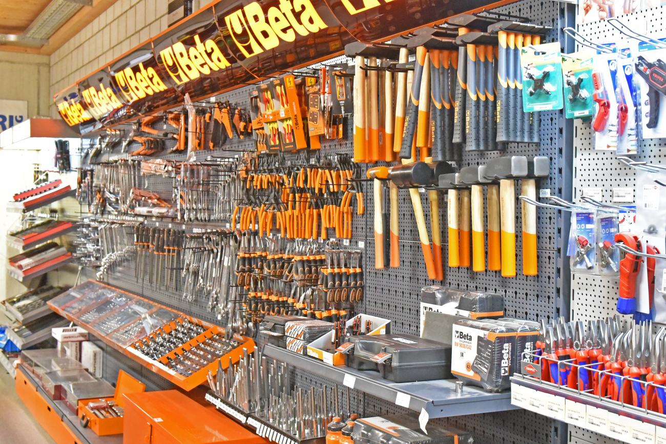 Ein umfassendes Sortiment erwartet die Kundschaft im Handwerkershop der Buri AG in Hasle bei Burgdorf. Ein umfassendes Sortiment erwartet die Kundschaft im Handwerkershop der Buri AG in Hasle bei Burgdorf.