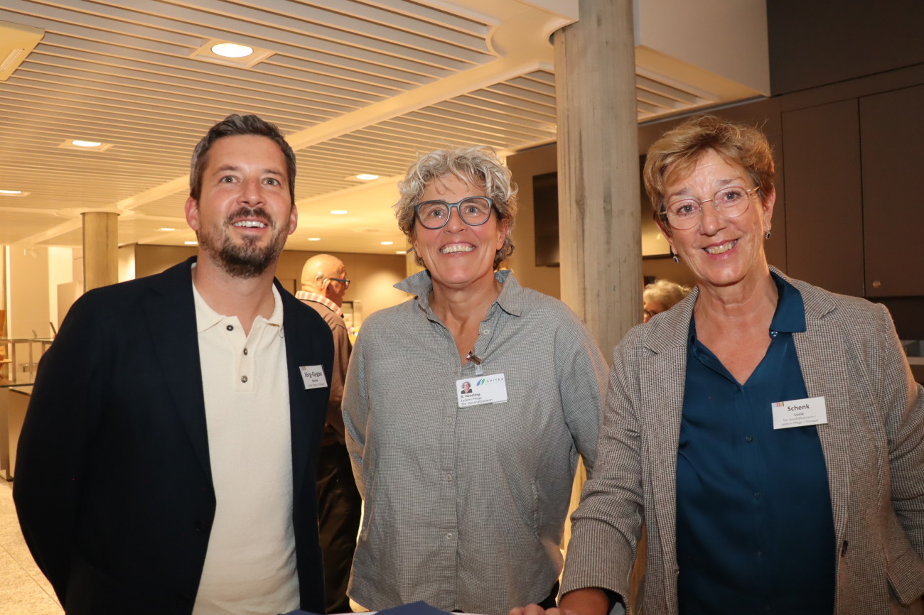 Von links: Martin Jörg, Sonja Kissling und Lucia Schenk. Von links: Martin Jörg, Sonja Kissling und Lucia Schenk.