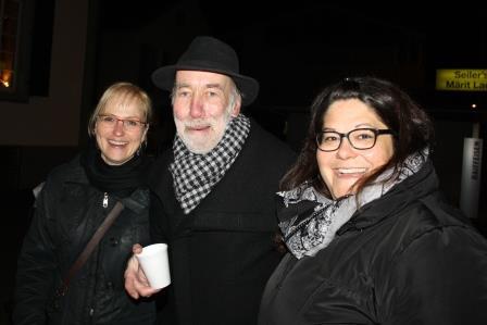 Adventsfenster zur Ausstellungs-Finissage - Das Bild wird blockiert. – Möglicherweise durch einen aktiven Adblocker.