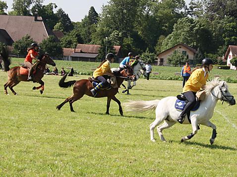 3. Lauf der Schweizer Meisterschaften der Pony Mounted Games - Das Bild wird blockiert. – Möglicherweise durch einen aktiven Adblocker.