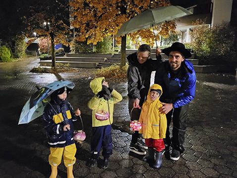 Leuchtende Kinderaugen trotz schlechtem Wetter