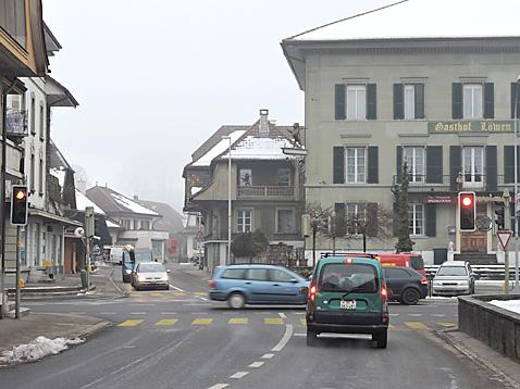 Geld für die Verkehrssanierung Richtung Emmental - Das Bild wird blockiert. – Möglicherweise durch einen aktiven Adblocker.