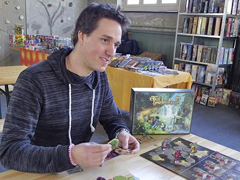 Spielen an den Säge-Games