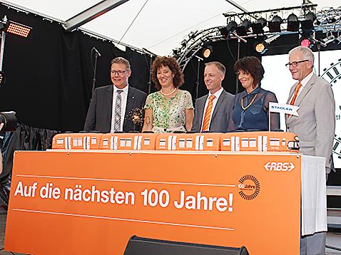Nur lobende Worte am Jahrhundertfest
