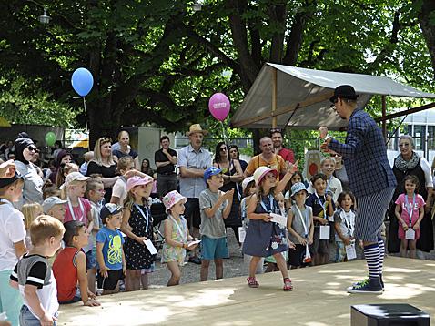 Strahlende Kinderaugen beim beliebten «Chinderschloss»