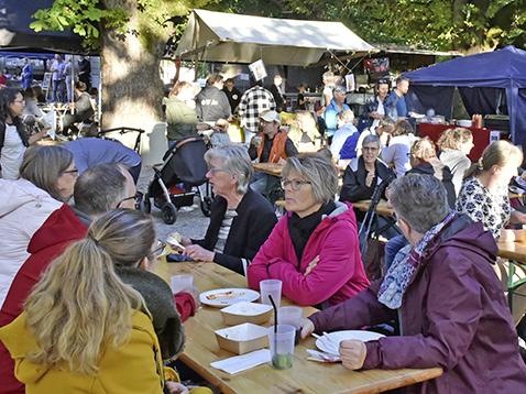 Beste Marktstimmung in der Oberstadt
