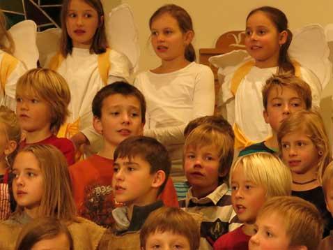Zäller Wiehnacht in der Kirche Rüegsau - Das Bild wird blockiert. – Möglicherweise durch einen aktiven Adblocker.